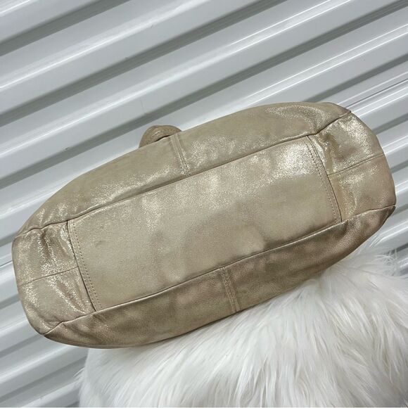 • COACH Shimmer Champagne Leather Carryall Tote Gallery Shoulder Bag - Picture 10 of 13